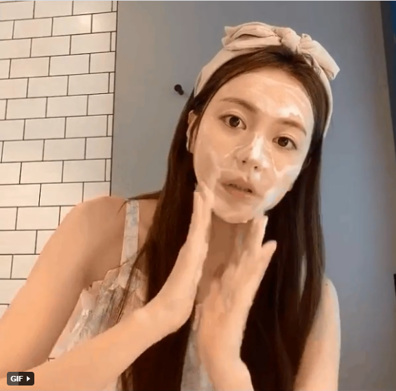 Phu nu Nhat co tuoi da van cang min nho 2 chieu-Hinh-3