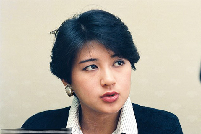 Nhan sắc thời trẻ vô cùng xinh đẹp của Hoàng hậu Masako. Ảnh: Asahi Shimbun.