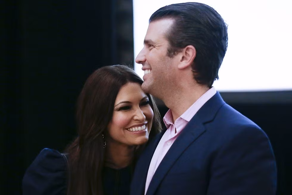 Ban gai xinh dep, “khong phai dang vua” cua con trai ca ong Trump-Hinh-7