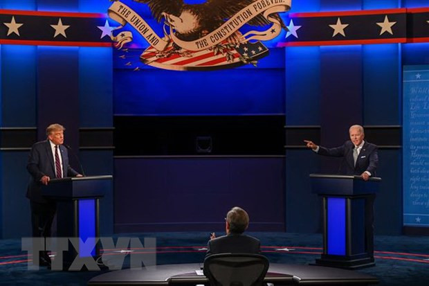 Nha Trang ung ho 2 ung vien tranh luan theo hinh thuc truc tuyen