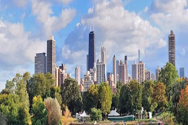 Năm 1955, cửa hàng McDonald's đầu tiên được mở tại Chicago. Ảnh: FR.