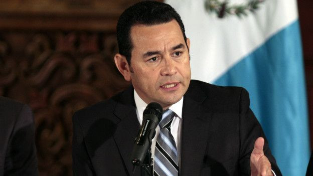 Mức lương hàng năm của Tổng thống Cộng hòa Guatemala Jimmy Morales là 227.099 USD. Ảnh: BN.