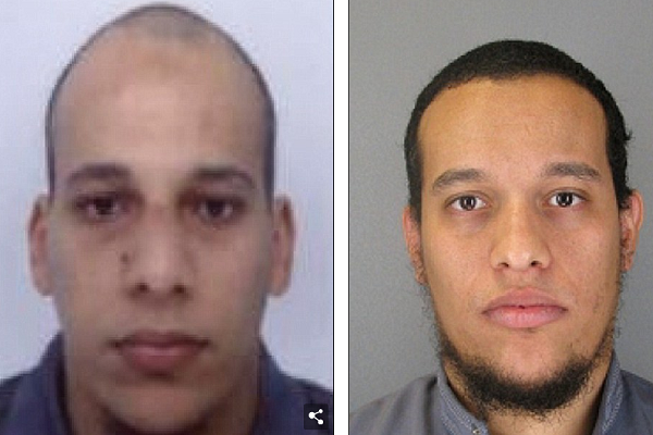 Ngày 7/1/2015, hai nghi phạm Said Kouachi, 34 tuổi (phải) và Cherif Kouachi, 32 tuổi (trái), đã thực hiện vụ tấn công khủng bố tại tòa soạn Charlie Hebdo ở thủ đô Paris, Pháp. Ảnh: Daily Mail. 