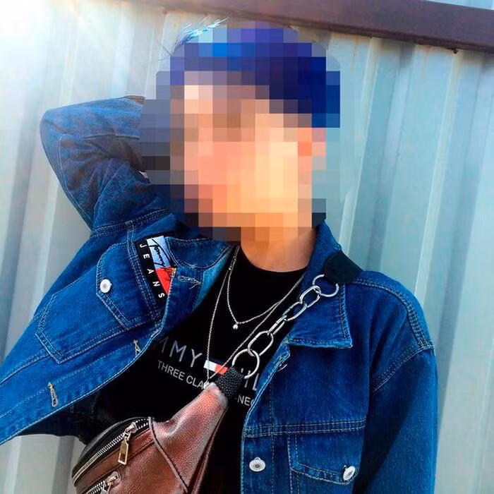 Bi mat sinh con mot minh, thieu nu 14 tuoi dat dua tre vao tu dong-Hinh-2