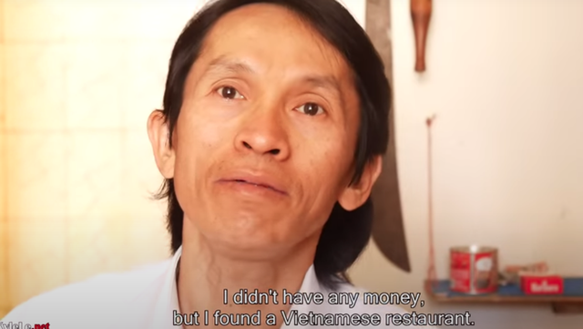 Mieng cha gio cuu roi cuoc doi nguoi bi lua sang chau Phi-Hinh-2