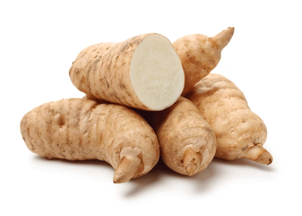 Thiên ma (Gastrodia Elata Blume), từng được coi là thảo dược quý hiếm và có giá trị cao. Loại củ này nay đã giảm giá mạnh xuống chỉ bằng 1/20 so với trước kia. (Ảnh: Shutterstock)