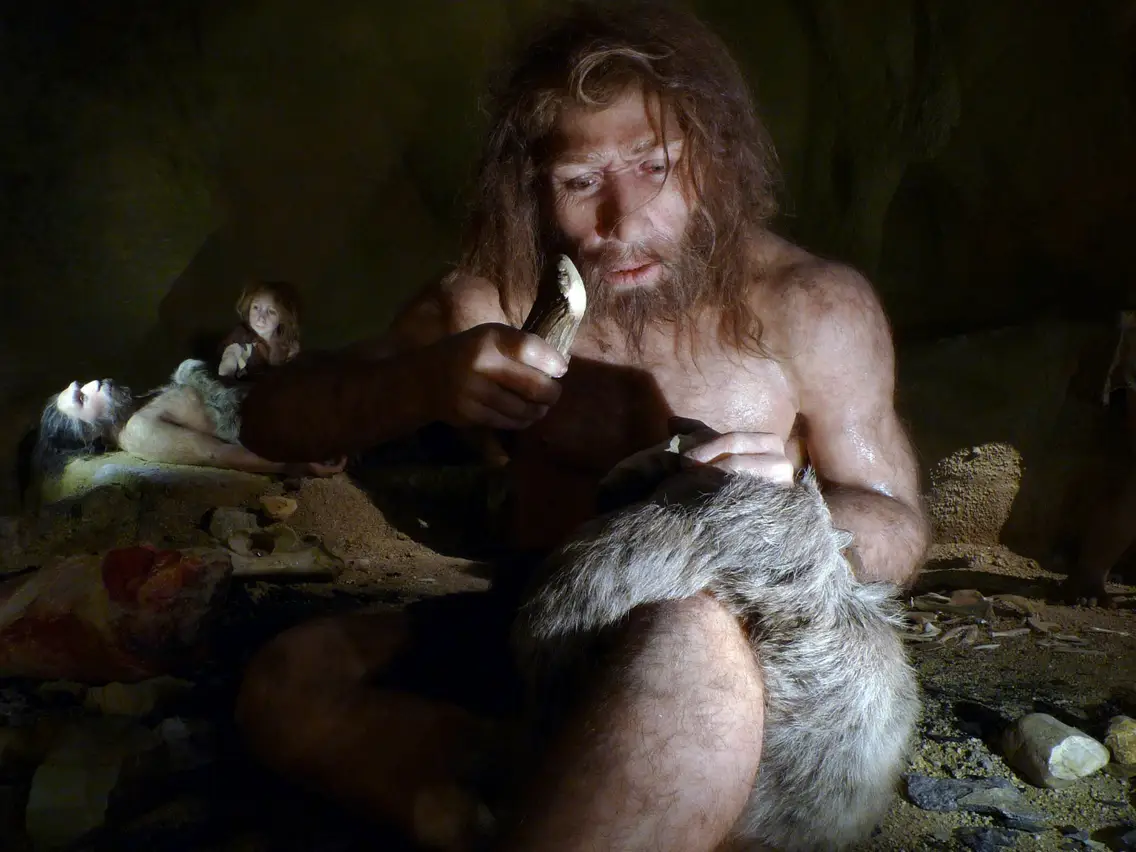 TS Yossi Zaidner từ Đại học Hebrew cho biết, phát hiện này nằm trên tuyến đường di cư phổ biến của ba loài người, mang lại hy vọng hiểu rõ hơn về cách họ tương tác. (Ảnh: Business Insider)