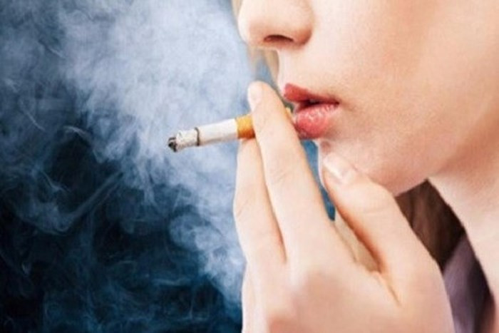 Hút thuốc lá Theo Trung tâm kiểm soát và phòng ngừa bệnh tật Mỹ (CDC), hút thuốc lá ảnh hưởng đến sức khỏe đôi mắt vì làm tăng nguy cơ đục thủy tinh thể và thoái hóa điểm vàng - một trong những nguyên nhân hàng đầu gây mù lòa.