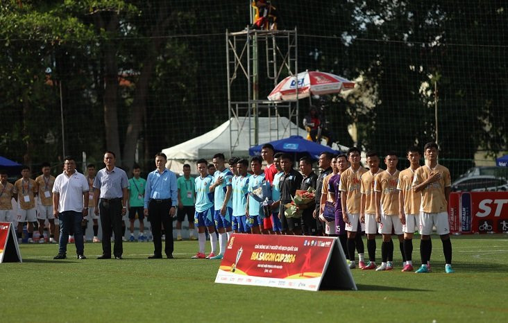 Khai mac giai bong da 7 nguoi VDQG khu vuc mien Trung - Tay Nguyen