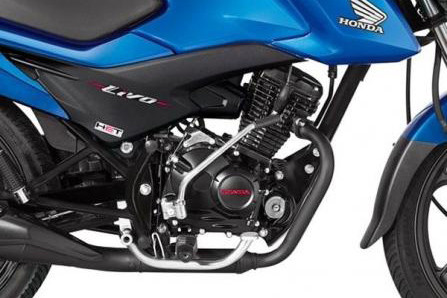 Honda Livo sở hữu khối động cơ xi-lanh đơn, 4 kỳ, làm mát bằng gió, dung tích 110 cc, công suất tối đa 8.25 mã lực tại 7.500 vòng/phút và mô-men xoắn cực đại 8.63 Nm tại 5.500 vòng/phút, đi kèm hộp số 4 cấp, vận tốc tối đa 86 km/h.