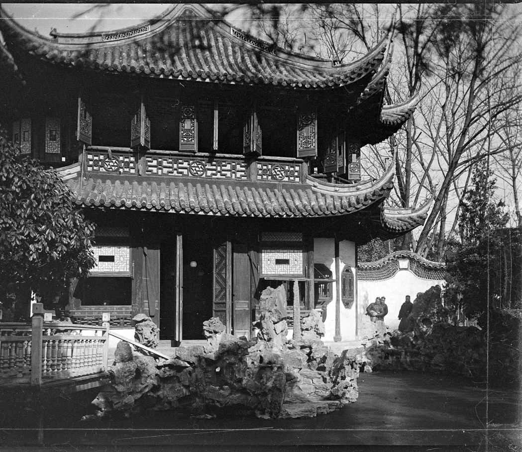 Công trình kiến trúc mang phong cách truyền thống Trung Hoa ở Trương Viên.