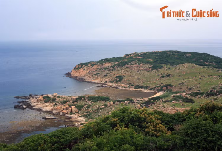 Một số hình ảnh khác ghi lại trên đường DT702.