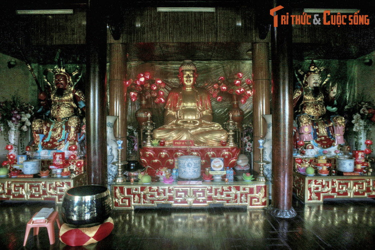 Lễ hội chùa Hang Đồ Sơn được tổ chức hàng năm từ ngày mùng 1 - 6 tết Âm lịch, mang thông điệp mong cầu cho quốc thái dân an, mưa thuận gió hòa, nhân dân an lạc, đời sống yên lành, hạnh phúc.