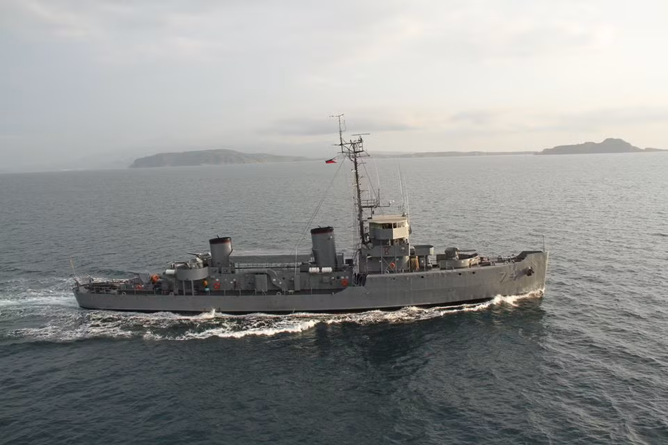 Ket thuc nam 2018, Hai quan Philippines co con “dam chan tai cho”?