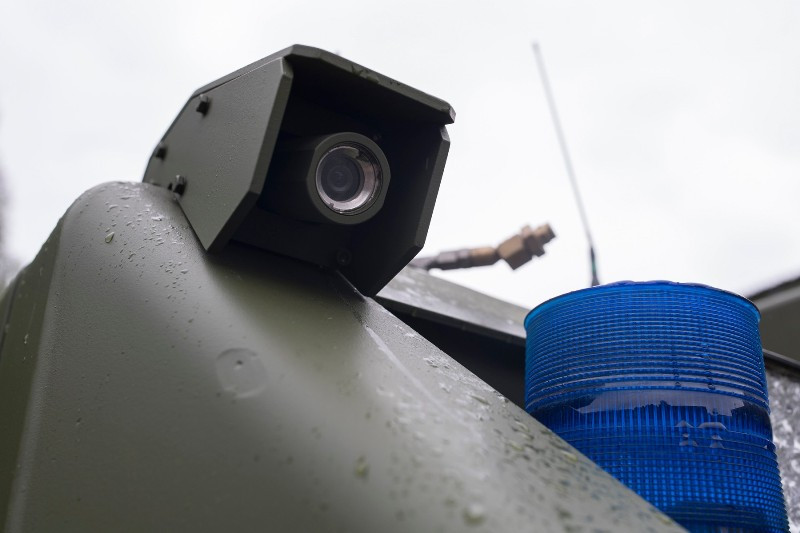 Hệ thống cảm biến có khả năng giám sát video trong thời gian thực với khả năng bao quát 360 độ, giúp người điều khiển kiểm soát môi trường hoạt động. Ảnh: Kalashnikov.media.