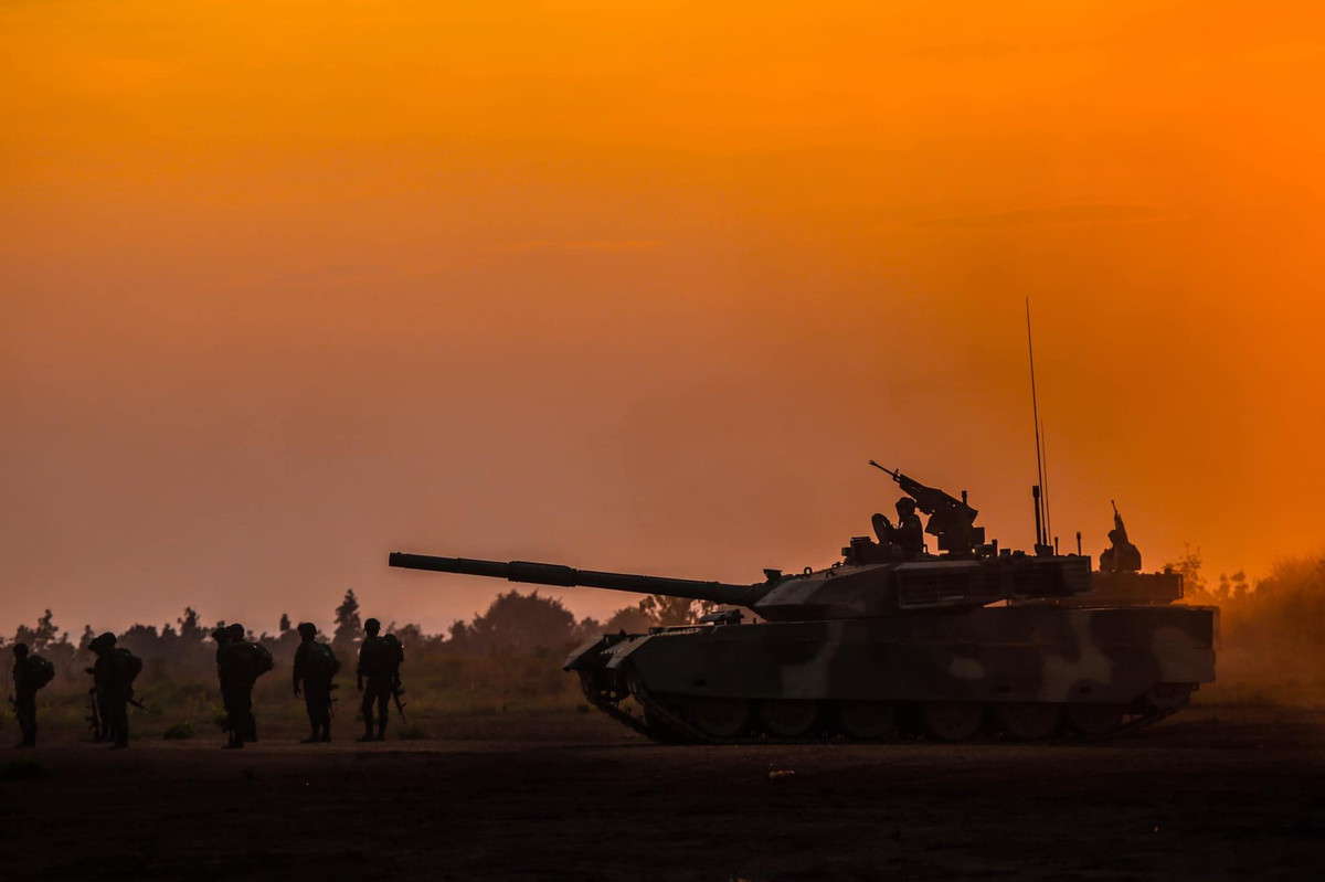 VT-4 được trang bị pháo 125 mm nòng trơn, có thể phóng tên lửa chống tăng qua nòng. Điểm mới trên VT-4 là được trang bị trạm vũ khí điều khiển từ xa lắp súng máy hạng nặng 12,7 mm. Ảnh: Military Armed Force.