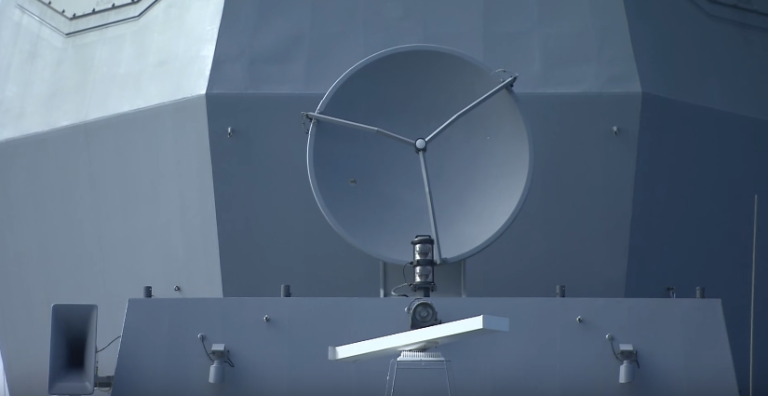 Hay như hệ thống radar điều khiển hỏa lực (pháo, tên lửa) Mk82. Nguồn ảnh: Wikipedia