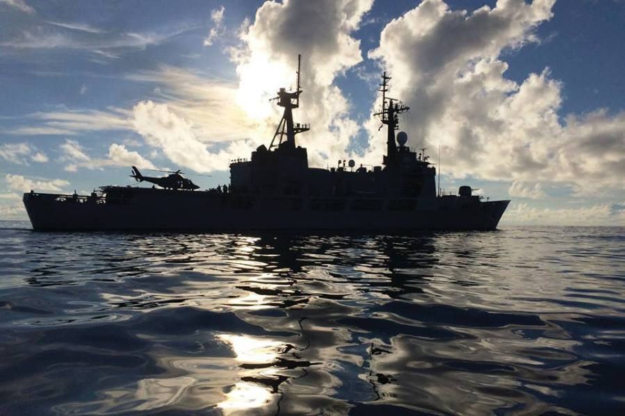 Xem ra Hải quân Philippines mà nhất là BQP nước này nên xem lại chương trình nâng cấp soái hạm Del Pilar (FF-15). Họ nên đầu tư một cách cân bằng giữa radar – vũ khí thay vì thiên lạch về một bên trong bối cảnh lực lượng chỉ sở hữu các tàu bè yếu ớt, lạc hậu hiện tại. Nguồn ảnh: laststandonzombieisland