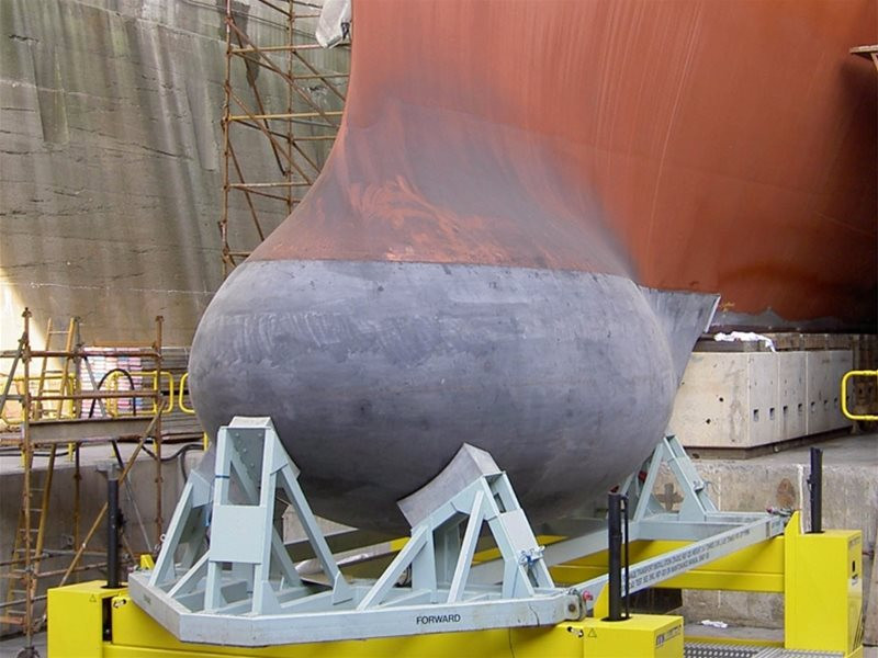 Đáng chú ý, soái hạm Del Pilar có khả năng cao sẽ được trang bị cả hệ thống sonar gắn dưới thân làm nhiệm vụ trinh sát - phát hiện tàu ngầm. Nguồn ảnh: Ultra CSS