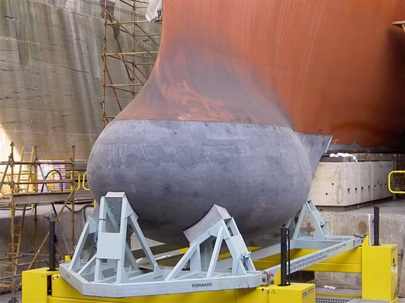 Đáng chú ý, soái hạm Del Pilar có khả năng cao sẽ được trang bị cả hệ thống sonar gắn dưới thân làm nhiệm vụ trinh sát - phát hiện tàu ngầm. Nguồn ảnh: Ultra CSS