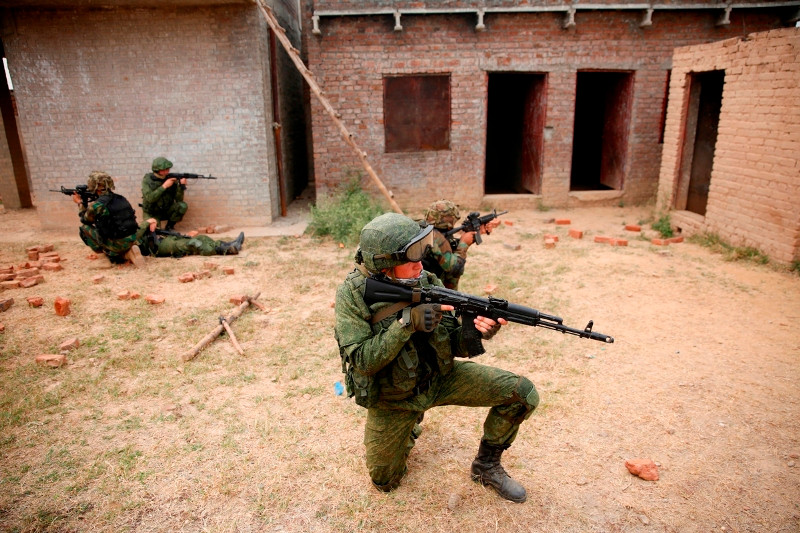 Trước đó vào năm 2016, quân đội Nga và Pakistan từng tổ chức tập trận mang tên "Tình hữu nghị" tại khu vực Caucasus ở Nga. Ảnh: Bộ Quốc phòng Nga.