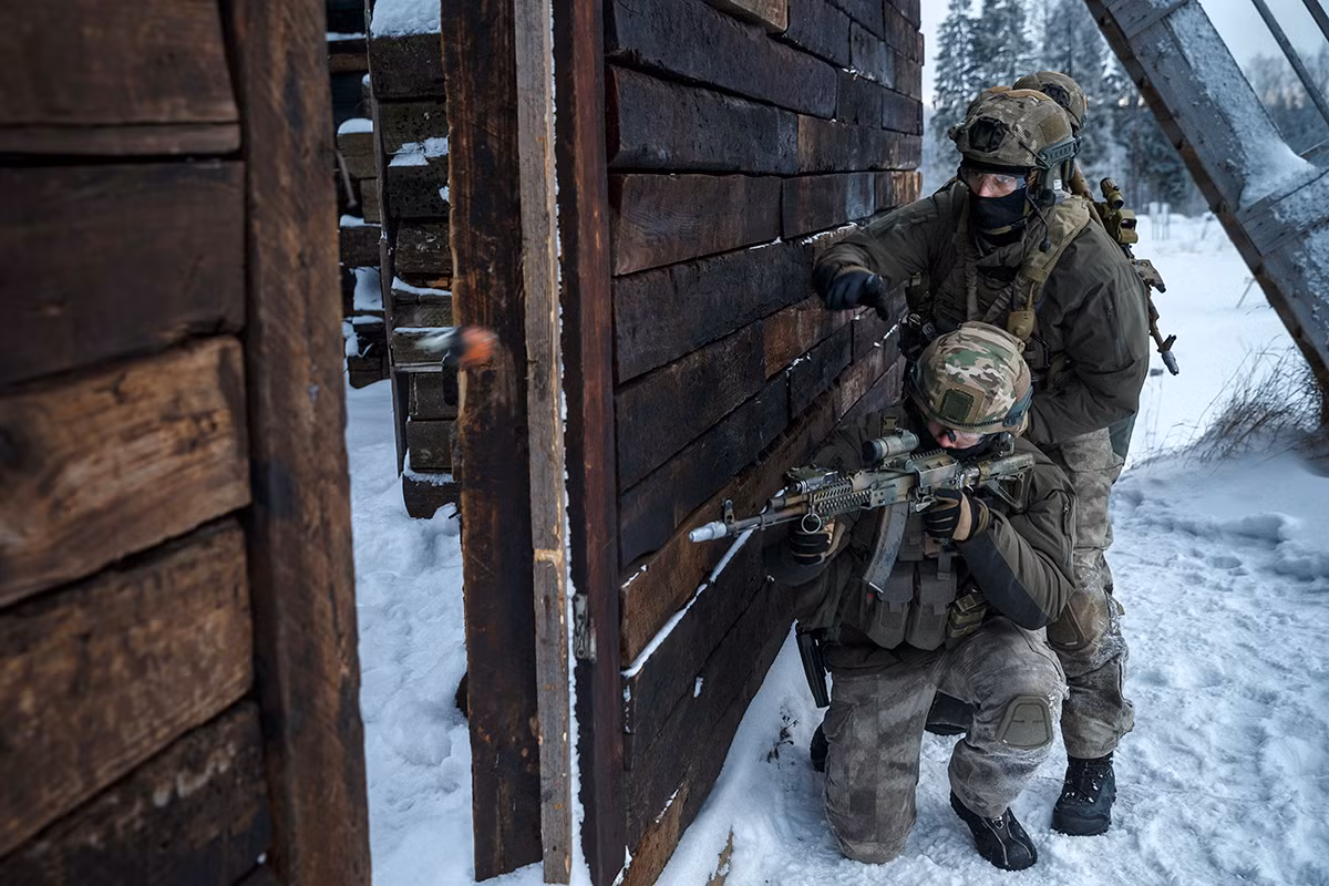 Quy mô và cơ cấu tổ chức của SOF còn khá bí mật. SOF được cho là đã triển khai hoạt động ở bán đảo Crimea, Syria và cuộc chiến chống hải tặc ở Somalia. Ảnh: Wikipedia.