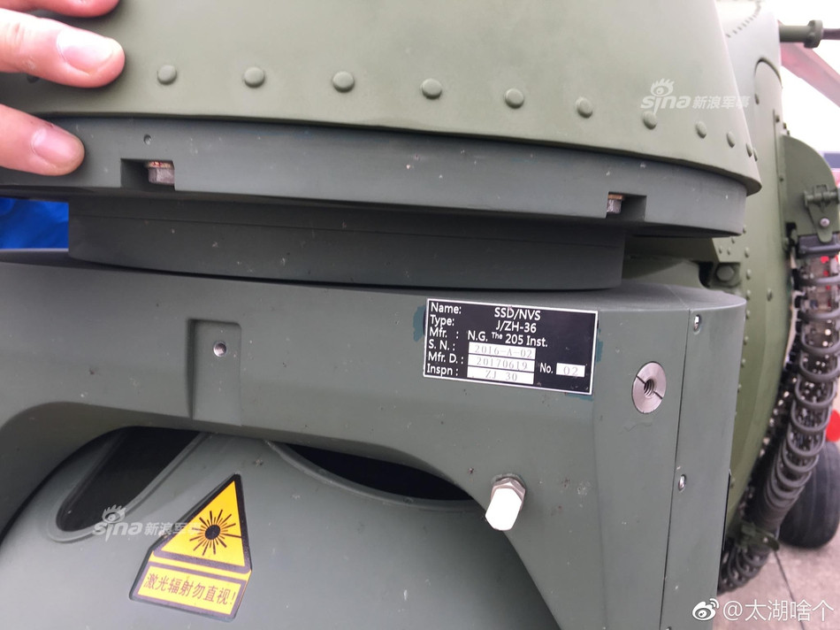 Vị chuyên gia cho biết thêm Z-10ME tương đương với AH-64D Apache của Mỹ, nhưng có chi phí thấp hơn rất nhiều. Ảnh: Sina.