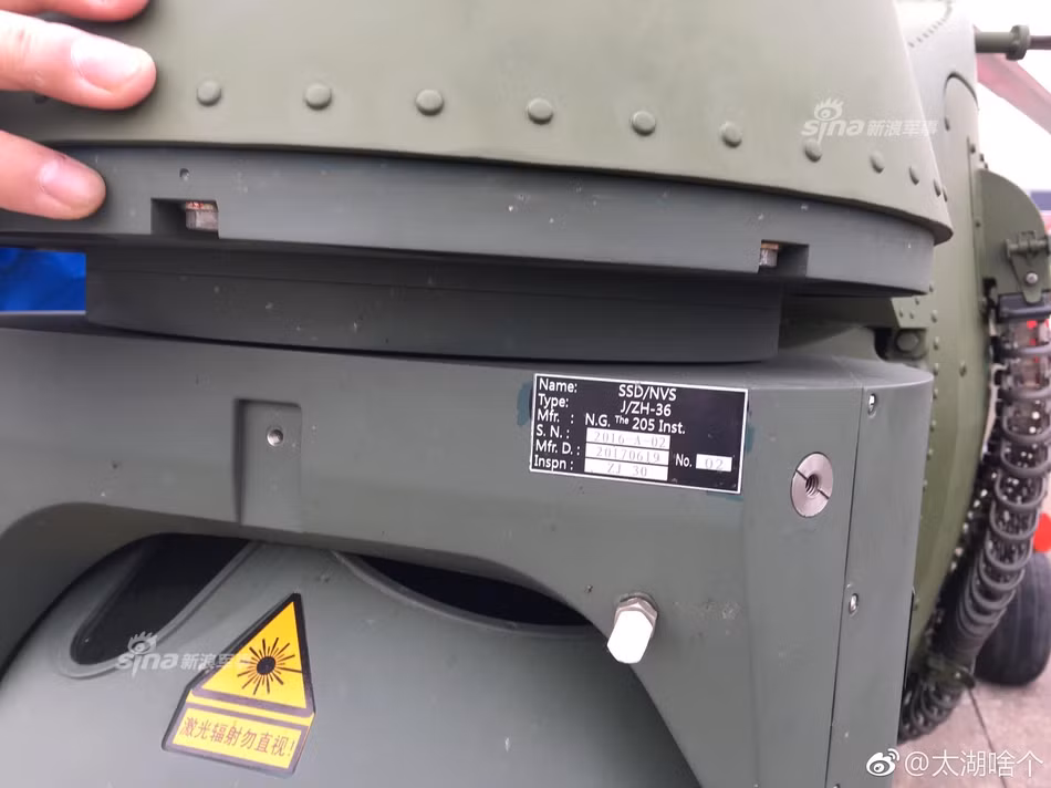 Vị chuyên gia cho biết thêm Z-10ME tương đương với AH-64D Apache của Mỹ, nhưng có chi phí thấp hơn rất nhiều. Ảnh: Sina.