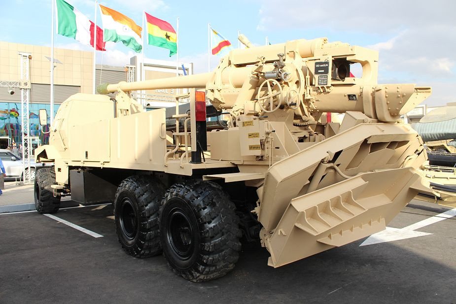 Lựu pháo tự hành M46-1M được tiết lộ lần đầu vào năm 2016. Đây là gói nâng cấp nhằm tăng sức mạnh và khả năng cơ động cho lực lượng pháo binh Ai Cập. Ảnh: Army Recognition.