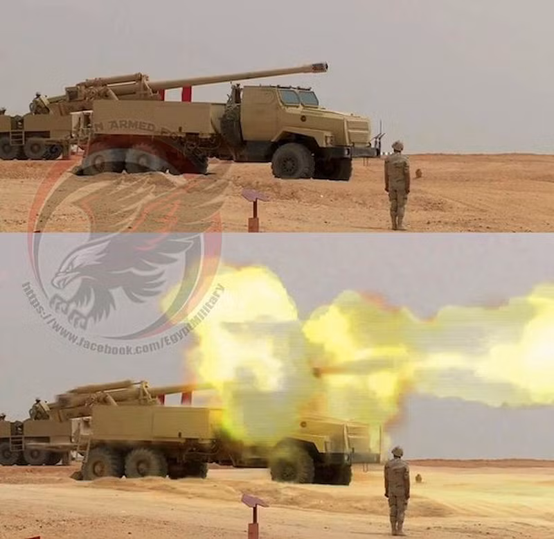 Lựu pháo tự hành M46-1M mang theo 20 đạn pháo, ngoài ra, xe tiếp đạn sẽ đi cùng đội hình chiến đấu để đảm bảo duy trì hỏa lực. Pháo có tốc độ bắn 5-6/phút, tầm bắn tối đa 27 km. Ảnh: Quân đội Ai Cập.