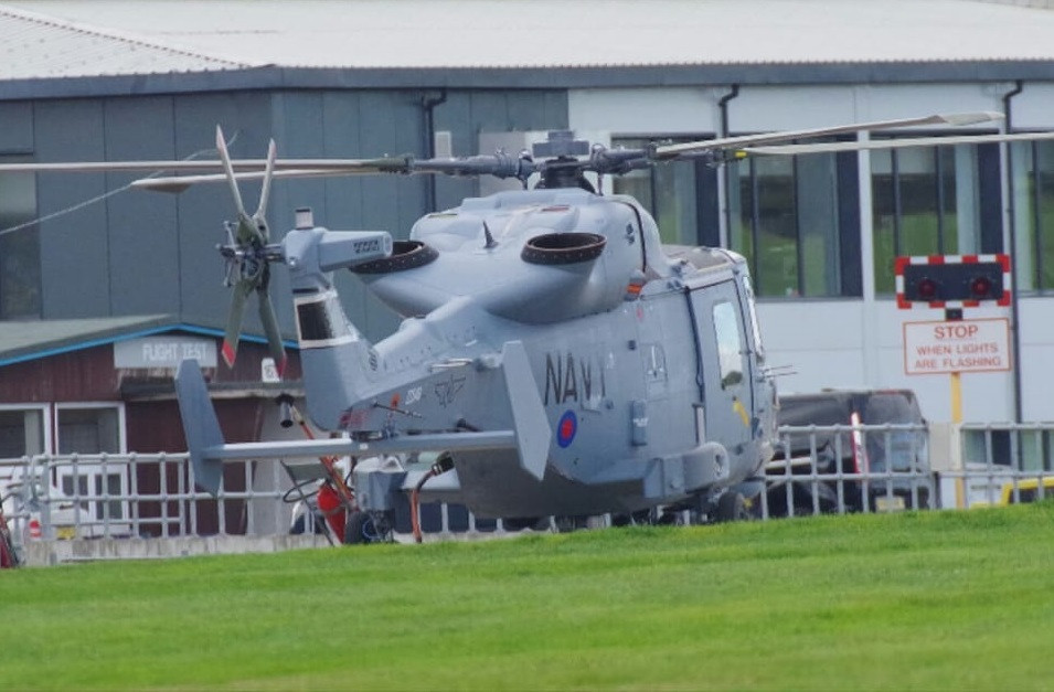 BQP Philippines cho hay, tháng 3/2016, nước này đã ký hợp đồng trị giá 5,4 tỷ Peso mua hai máy bay AW159 từ AgustaWestland cùng các khí tài đi kèm gồm đạn dược, trang bị huấn luyện, hậu cần... Dự kiến, cả hai chiếc sẽ được bàn giao vào năm tới 2019. Nguồn ảnh: Mintfo