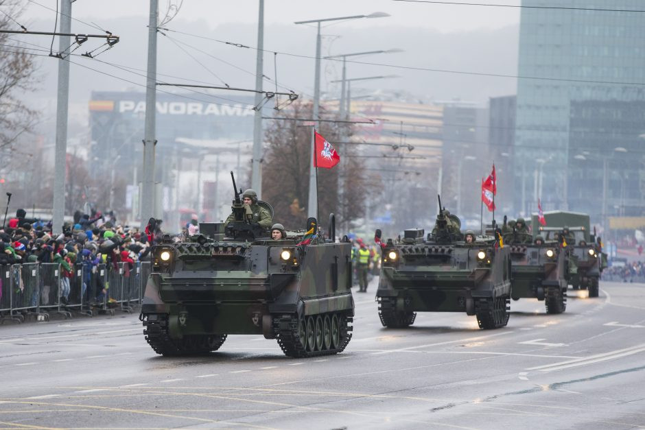 Trong ảnh, xe thiết giáp chở quân M113 được quốc gia này nhập khẩu từ Đức. Tính tới năm 2016, Lithuanian có trong tay 237 chiếc M113A1/A2 và 168 chiếc xe chỉ huy M577V2. Nguồn ảnh: Bmpd