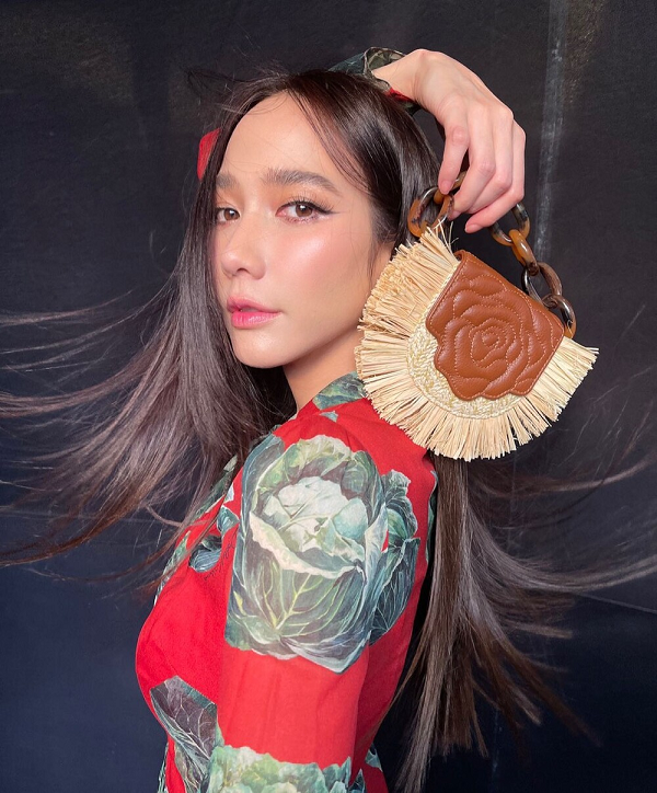 Aum Patchrapa (74.184 người theo dõi).