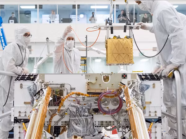 Trong lần hoạt động đầu tiên, thiết bị MOXIE đã tạo ra 5g oxy từ khí quyển trên sao hỏa mà chủ yếu là carbon dioxide (CO2, hay khí cacbonic).