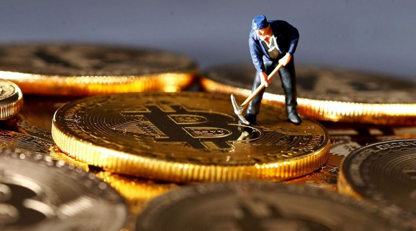 Hệ thống khai thác kết nối với các cảm biến khác nhau trên cơ thể để phát hiện hoạt động cần thiết của người dùng, từ đó tạo ra tiền mã hóa. Các cảm biến có thể được sử dụng gồm máy quét MRI, máy đo thân nhiệt, nhịp tim và cảm biến hồng ngoại.