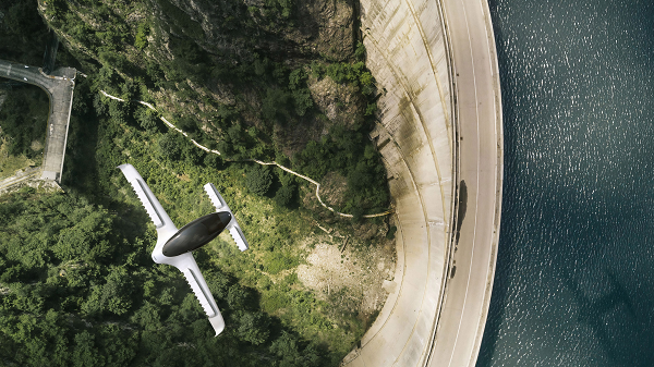 Hồi tháng 11/2020, Lilium thông báo hợp tác với Công ty phát triển Tavistock và thành phố Orlando để ra mắt mạng lưới giao thông hàng không bằng điện năm 2025, bao gồm 14 địa điểm và khoảng 125 chiếc taxi bay.