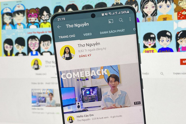 Nhiều người lo lắng, nếu kênh Youtube này nhận được sự đón nhận của khán giả nhưng vẫn đi theo con đường cũ thì sẽ trở thành mối nguy hiểm cho xã hội hơn vì những tẩy chay của khán giả trước đây gần như không có giá trị.