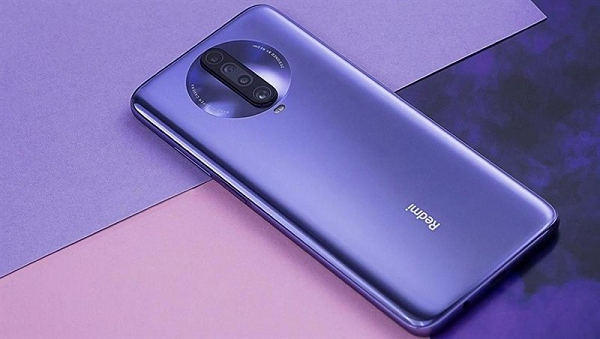 Dây cũng là một trong những smartphone kháng nước khi được phủ một lớp nano, trong trường hợp bạn vô tình làm ướt máy thì Redmi K30 5G vẫn đảm bảo sống sót. Với những thông số hiện tại, K30 5G sẽ có những trải nghiệm vuốt chạm màn hình nhanh, mượt, cày các game Mobile mạnh nhất hiện nay mà không bị giật lag với giả chỉ khoảng 5 triệu đồng.