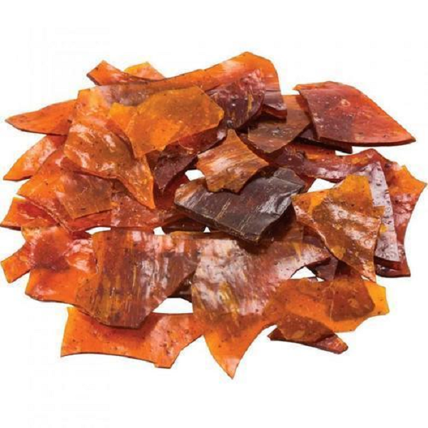 Dần theo thời gian, do sự suy thoái của môi trường, bọ cánh kiến đỏ giảm mạnh cả về diện tích phân bố lẫn số lượng các cá thể. Loài côn trùng này giờ đây được xếp vào nhóm động vật "Sẽ nguy cấp" (VU) trong Sách Đỏ Việt Nam năm 2020.