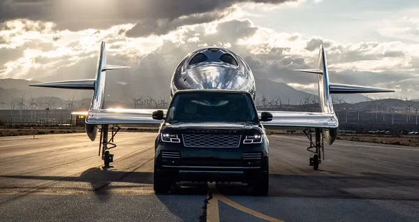 Imagine VSS có thể chở 2 phi công và 6 hành khách. Nó được nâng lên không trung bằng một tàu sân bay, trước khi tách ra ở độ cao 15.000 m và sử dụng động cơ để tiếp tục tăng độ cao tới rìa quỹ đạo.