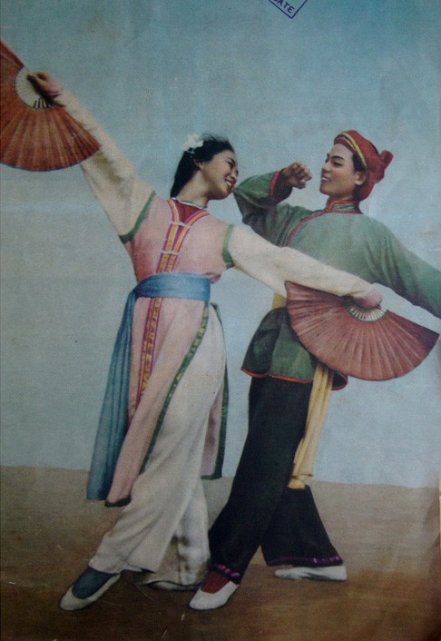 Nghệ sĩ sân khấu miền Bắc Việt Nam.