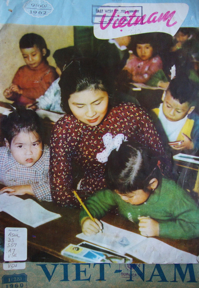 Một lớp học mẫu giáo ở miền Bắc Việt Nam năm 1960.