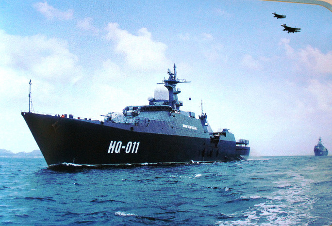 Tàu chiến HQ-011 mang tên Đinh Tiên Hoàng của Hải quân Nhân dân Việt Nam. Nguồn ảnh: NLĐ.