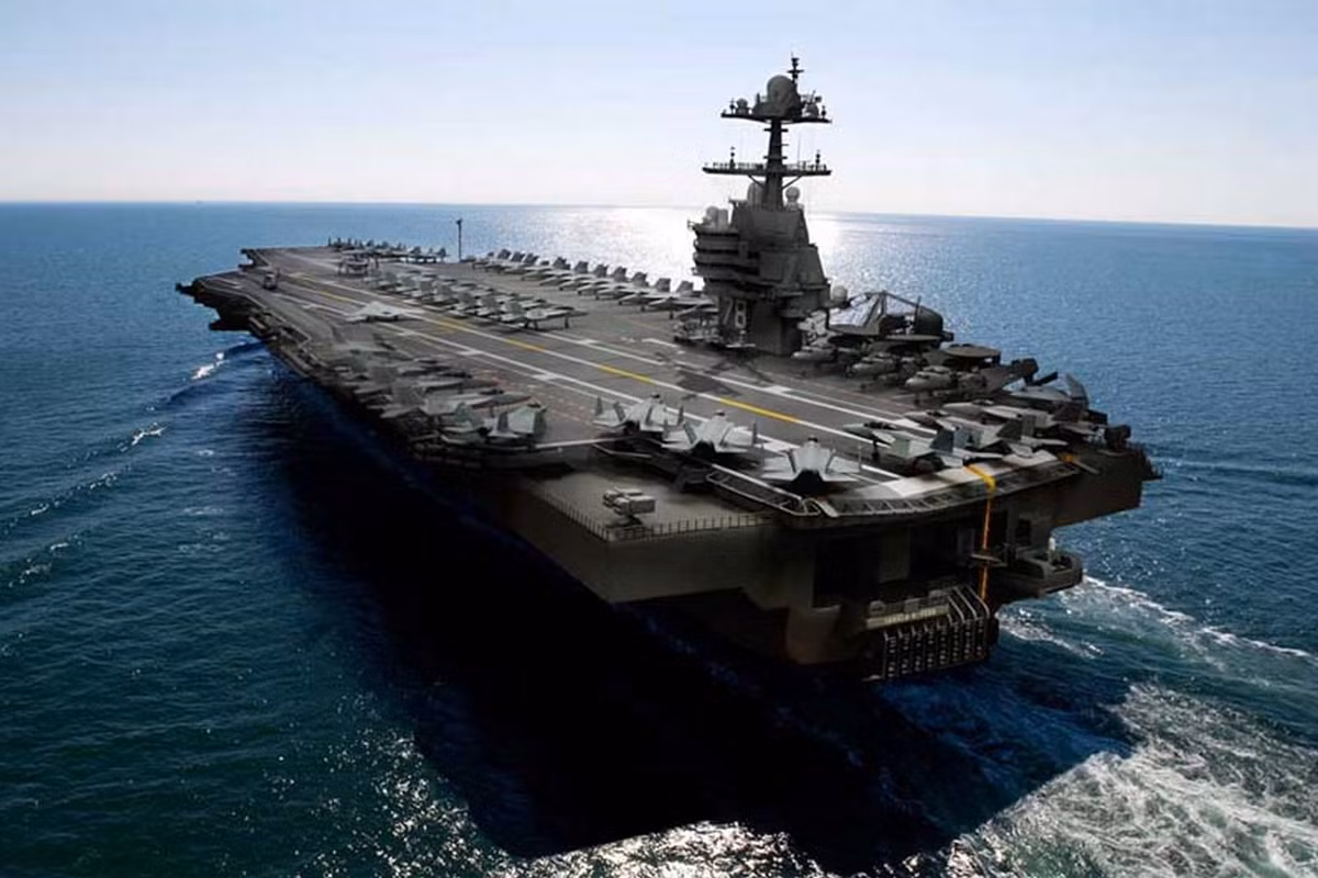 Hệ thống thu hồi máy bay kiểu mới của USS Gerald R. Ford mang tên AAG là một trong số 20 công nghệ mới nhất được áp dụng trên tàu sân bay USS Gerald R. Ford. Hệ thống này giúp việc thu hồi máy bay diễn ra an toàn hơn và tốn ít không gian hơn so với các hệ thống kiểu cũ. Nguồn ảnh: BI.