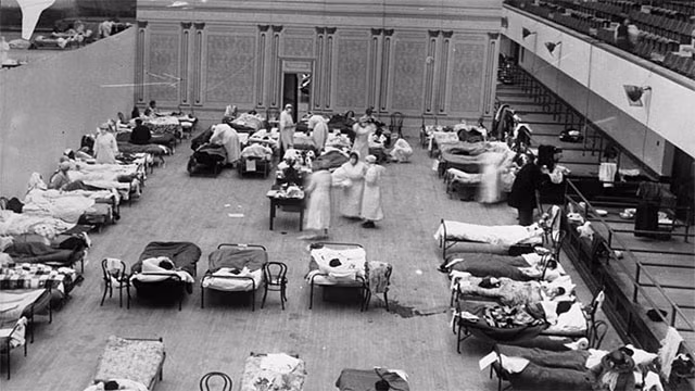 Dịch cúm Tây Ban Nha được coi là nguyên nhân gây ra cái chết của 1/3 số thương vong trong Chiến tranh Thế giới thứ nhất. Tới nay vẫn chưa biết dịch cúm này bắt nguồn từ đâu, sở dĩ người ta gọi nó là cúm Tây Ban Nha vì Tây Ban Nha là quốc gia đầu tiên công bố sự tồn tại của dịch cúm này trong khi các nước khác dù đã bị ảnh hưởng nặng bởi dịch cúm nhưng vẫn giấu vì sợ ảnh hưởng tới... cuộc chiến. Nguồn ảnh: Listfact.