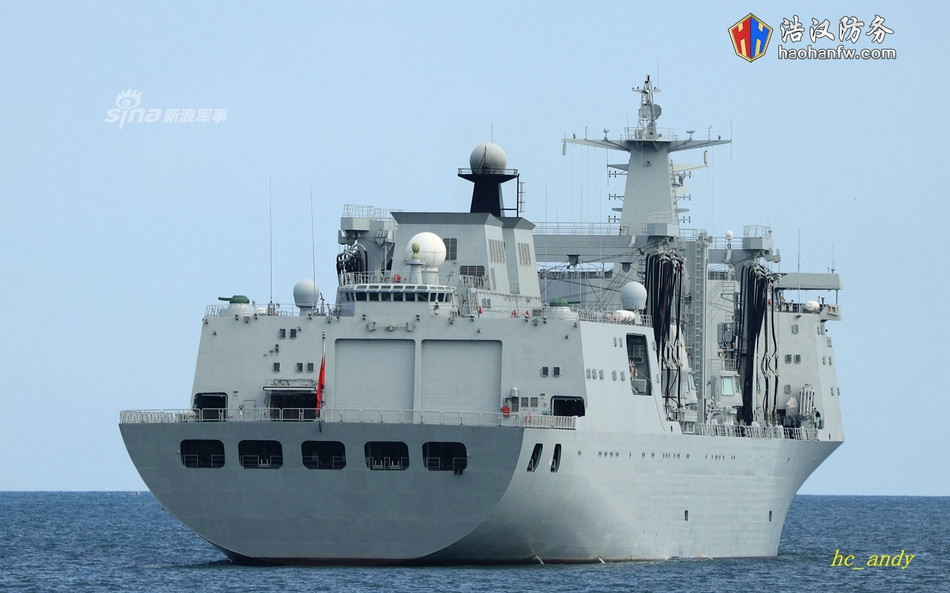 Trung Quốc chỉ dự định đóng duy nhất hai tàu vận tải hậu cần loại này, tuy nhiên không loại trừ khả năng trong tương lai khi đội tàu sân bay của nước này gia tăng về quân số, Trung Quốc cũng sẽ gia tăng số lượng của đội vận tải hậu cần Type 901. Nguồn ảnh: Sina.