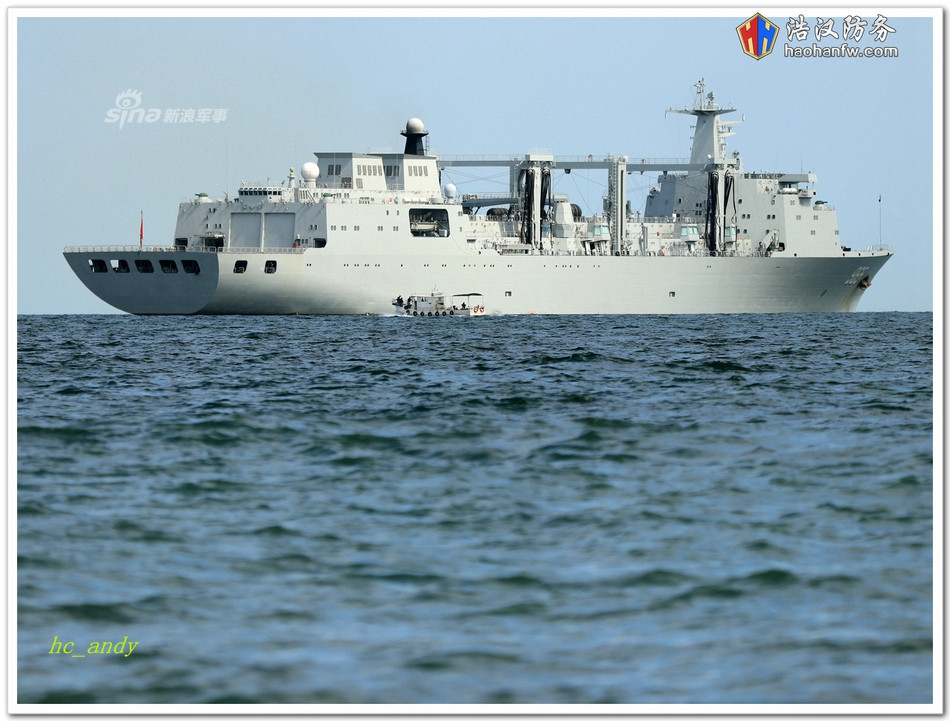 Tốc độ của Type 901 cho phép nó có thể hành tiến bám sát được đội hình của các tàu khu trục cũng như tàu sân bay hiện đang phục vụ trong Hải quân Trung Quốc mà không bị tụt lại phía sau như các lớp tàu vận tải hậu cần trước đây của nước này. Nguồn ảnh: Sina.