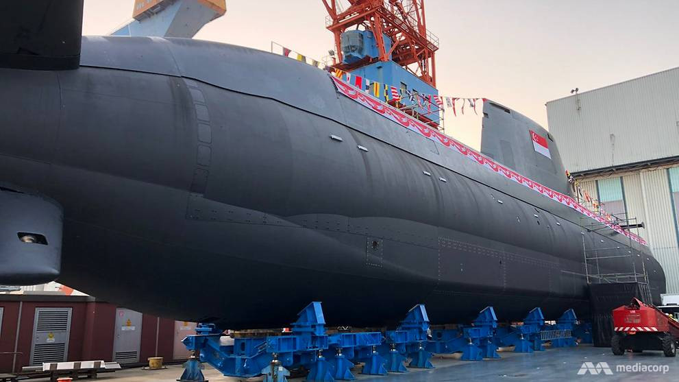 Hải quân Singapore hiện đang đặt hàng bốn chiếc tàu ngầm lớp Invincible từ phía Đức, chiếc đầu tiên mang tên RSS Invincible đã được hoàn thiện và dự kiến chiếc thứ hai sẽ gia nhập Hải quân Singapore vào năm 2020, thay thế cho các lớp tàu ngầm cũ đang phục vụ trong biên chế nước này. Nguồn ảnh: Pinterest.