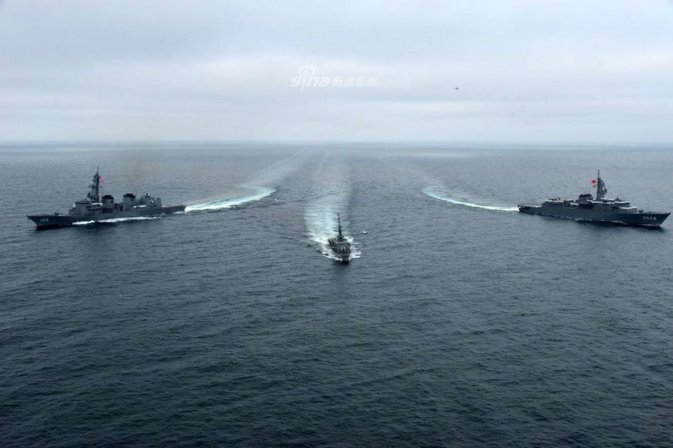 Trong hành trình này, Hải quân Ecuador đã thực hiện đón tiếp xã giao với biên đội tàu chiến của Lực lượng Phòng vệ Trên biển Nhật Bản cũng như tổ chức tiệc chiêu đãi, hoạt động thể thao cùng với thuỷ thủ khi tàu cập bến. Nguồn ảnh: Sina.