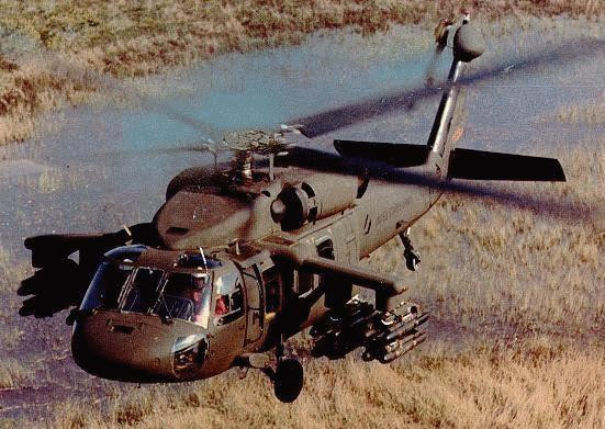 Giá của mỗi chiếc UH-60 Black Hawk vào khoảng 25 triệu USD và tính tới năm 2018, đã có tổng cộng khoảng 4000 chiếc trực thăng loại này được sản xuất. Nguồn ảnh: QQ.